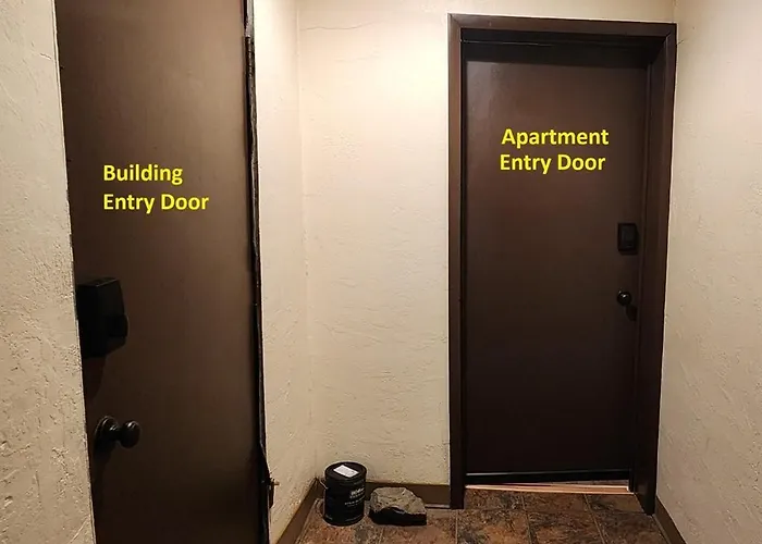Appartement 2br 1bath 4 Beds Entire In Bloomfield Pittsburgh
